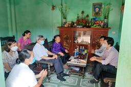 Thăm và tặng quà nhân kỷ niệm ngày Thương binh, liệt sỹ 27/7/2021